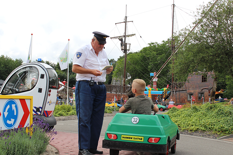 verkeers en attractiepark duinen zathe